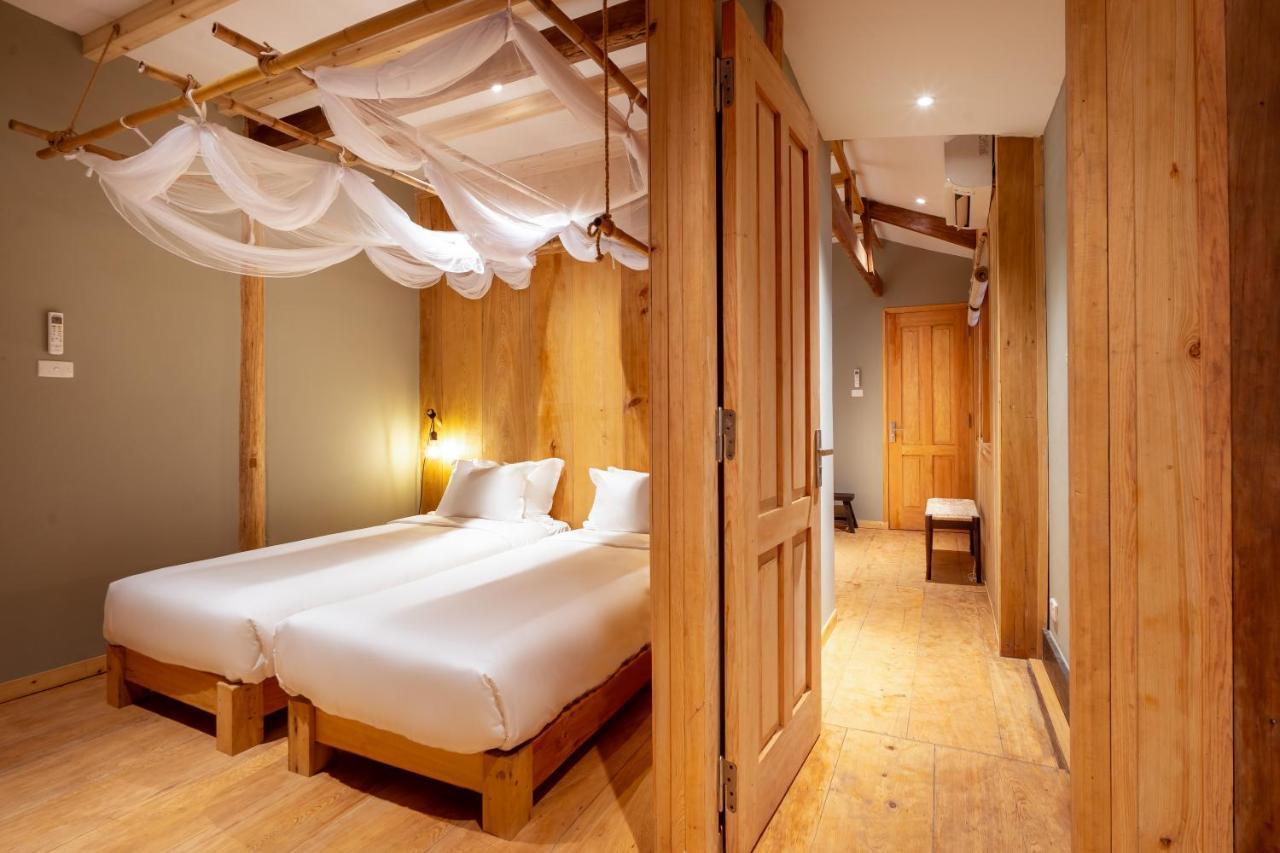 Topas Riverside Lodge Шапа Экстерьер фото