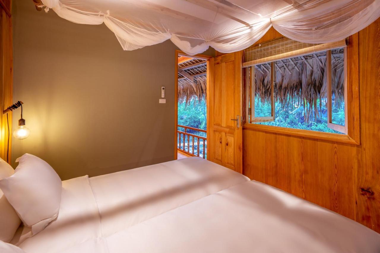 Topas Riverside Lodge Шапа Экстерьер фото